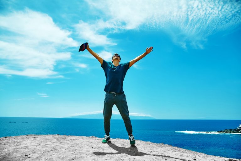 كيف نصنع حياة أجمل؟ عشرة تفاصيل صغيرة تغيّر جودة حياتنا اليومية
